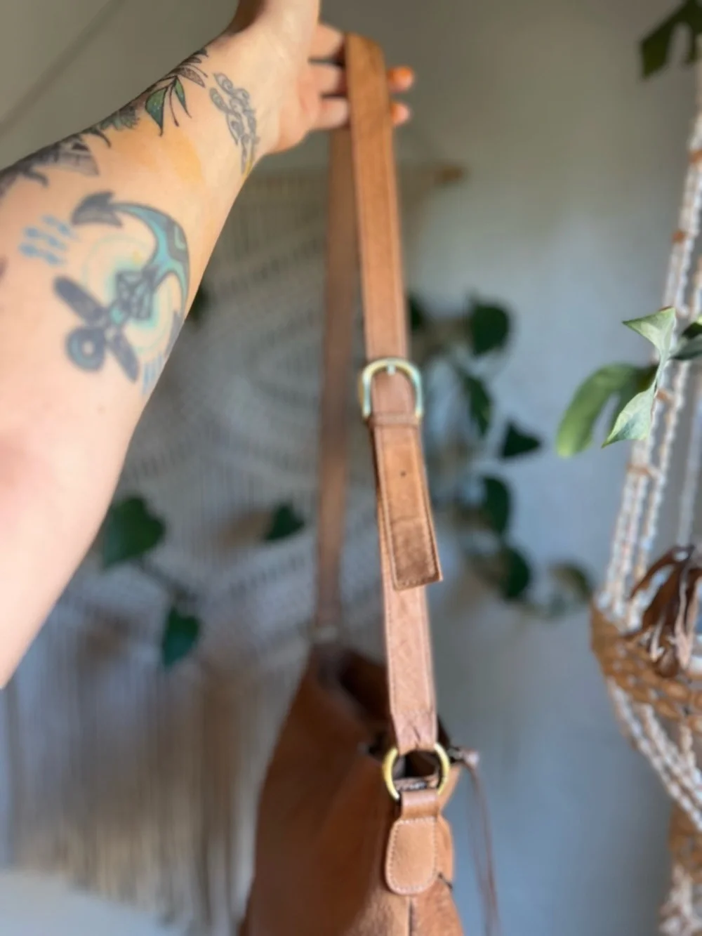 Vintage Boho Crossbody Bag Brown Patchwork Tooled Leather Style Slouchy Purse